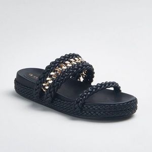 Cecelia New York PENNY Black Chain Slides Sandals